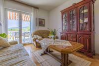 Posedenie v ubytovaní Apartment in Jadranovo 14267
