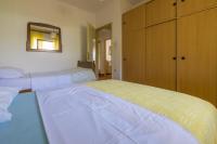 Posteľ alebo postele v izbe v ubytovaní Apartment in Jadranovo 14267