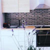 A kitchen or kitchenette at MIMI'S HOME casa per vacanze