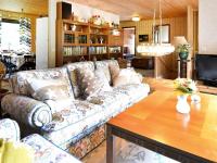 Posezení v ubytování 4 person holiday home in LYSEKIL-By Traum