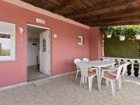 Patio nebo venkovní prostory v ubytování Holiday Home in Jasenice Rovanjska