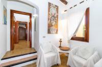 A seating area at Villa vista Mare Santa Teresa