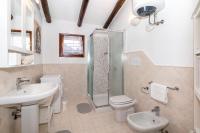 A bathroom at Villa vista Mare Santa Teresa