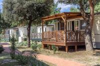Vonkajšia záhrada v ubytovaní Salve Croatia Mobile Homes in Amadria Park Trogir