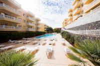 Bazén v ubytování Palm Mar de LUX C31 nebo v jeho okolí