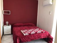 Posteľ alebo postele v izbe v ubytovaní Villa Cavalluccio Marino con piscina idromassaggio