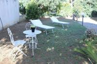 Vonkajšia záhrada v ubytovaní Villa Cavalluccio Marino con piscina idromassaggio