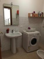 Kúpeľňa v ubytovaní Villa Cavalluccio Marino con piscina idromassaggio