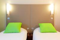 Ein Bett oder Betten in einem Zimmer der Unterkunft Campanile Paris Est - Pantin