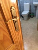 Půdorys ubytování HABITACIÓN GRANDE CON BAÑO PRIVADO en Coin a 30Km de la PLAYA