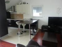 Kuchyňa alebo kuchynka v ubytovaní Seaview Apartment Omisalj 3623-4