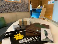 Posedenie v ubytovaní Hotel Suite Inn