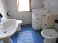 A bathroom at Villa Magnolia Appartamenti