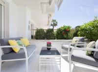 Posezení v ubytování SITGES POOL & SEA TERRACE Luxury, comfort, unbeatable location