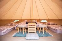 ECO River Campにあるベッド
