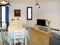 Televízia a/alebo spoločenská miestnosť v ubytovaní Apartment Quercia - SBO100 by Interhome
