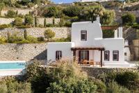 Bazén v ubytování Villa Eirene Agl Psarrou Mykonos nebo v jeho okolí