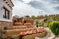 Room in Bungalow - Triple Bungalow 6 - El Cortijo Chefchaeun Hotel Spaにある庭