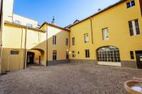 Budova, v ktorej sa apartmánový hotel nachádza