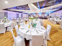 Reštaurácia alebo iné gastronomické zariadenie v ubytovaní ibis Styles Nowy Targ