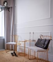 Posezení v ubytování Suite Kintsugi by Justine Apartments Apartamento turístico en Madrid Río