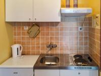 Kuchyňa alebo kuchynka v ubytovaní Apartments Milostić
