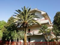 The building in which Az apartmant is located