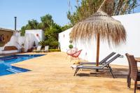 Bazén v ubytování Casa de campo Canoret, Benissa, Alicante , Spain nebo v jeho okolí