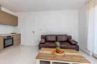 Kuchnia lub aneks kuchenny w obiekcie Apartment LAGANINI III