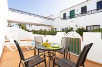 Balkón nebo terasa v ubytování Home2Book Cozy Apartment Costa del Silencio, Pool