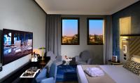 Savhotel Aemilia Bolognaにあるテレビまたはエンターテインメントセンター