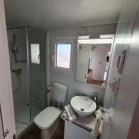 Kúpeľňa v ubytovaní BIOGRAD MOBILE HOME OASIS