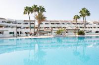 Bazén v ubytování Home2Book Cozy Apartment Costa del Silencio, Pool nebo v jeho okolí