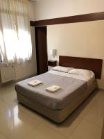Hotel Nuevo Caminoにあるベッド