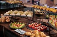 Jídlo v hotelu nebo okolí