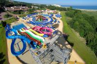 Bazén v ubytování Duni Marina Beach Hotel - All Inclusive nebo v jeho okolí