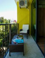 Ein Balkon oder eine Terrasse in der Unterkunft Delta Hotel