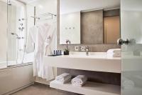 Kúpeľňa v ubytovaní Tylissos Beach Hotel - Adults Only