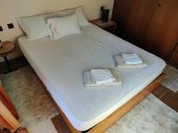Gea tree house - Housity