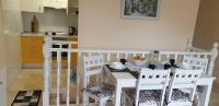 Kuchyň nebo kuchyňský kout v ubytování Apartament CALETA