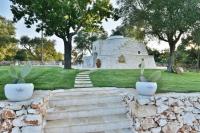 Ogród w obiekcie Tenuta Trullo Pietra Bianca