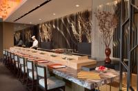 Shangri-La Tokyoにあるレストランまたは飲食店