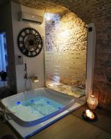 Suite 123 Luxury B&B Con Jacuzzi, Palo del Colle – Updated 2023 Prices