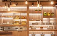 Jídlo v hotelu nebo okolí