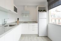 Kuchyňa alebo kuchynka v ubytovaní Urbe10 Angel Ganivet 2 Bedrooms Apartment