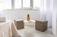Posedenie v ubytovaní Urbe10 Angel Ganivet 2 Bedrooms Apartment