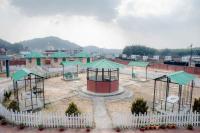 Nespecifikovaný výhled na hory nebo výhled na hory při pohledu z rezortu