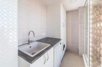 Kuchyň nebo kuchyňský kout v ubytování Moonkey - Luminoso Apartamento Girasoles