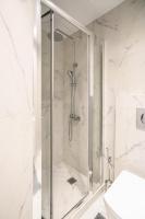 Kúpeľňa v ubytovaní A15 Premium appartment up to 4ppl next to Parthenon!