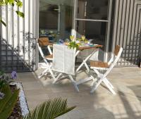 A patio or other outdoor area at casa vacanze Sleep Art